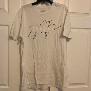 Jordan Large white t